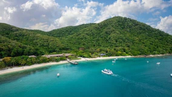 Tagesausflug zum Great Barrier Reef von Cairns in Australien mit Schnorcheln oder Glasbodenboot auf Green Island und Greenisland