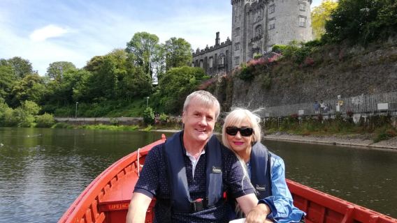 Kilkenny: Visita guiada en barco por la ciudad con vistas al castillo de Kilkenny