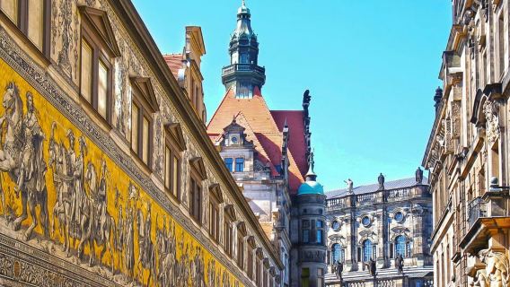 Dresden: City & Semperoper Guided Walking Tour