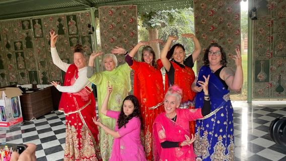 Jaipur: Namaste Bollywood l Tanze wie ein Star