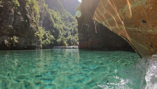 Desde Shkodër: Lago Komani y Río Shala
