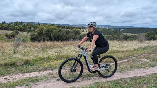 Adelaide Hills: Recorrido autoguiado en bicicleta eléctrica con café y pastel