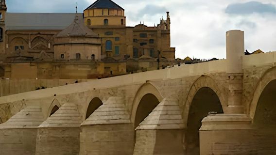 Córdoba: Entrada sin colas a la Mezquita + Excursión de un día desde Sevilla