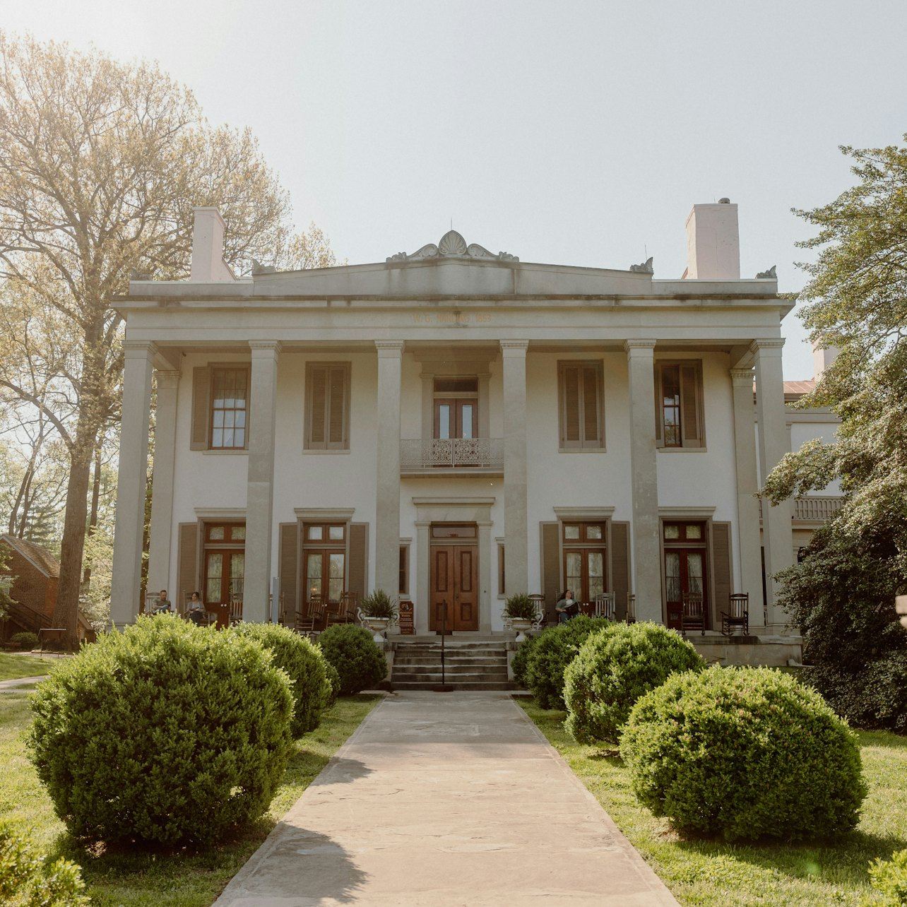 The Belle Meade Mansion Tour + Wine Tasting