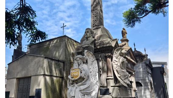 阿根廷布宜諾斯艾利斯雷科萊塔+哥倫布劇院+雅典人書店中文包車