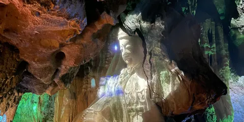 景德鎮雕塑瓷廠+陶溪川文創街區一日遊可中英文服務