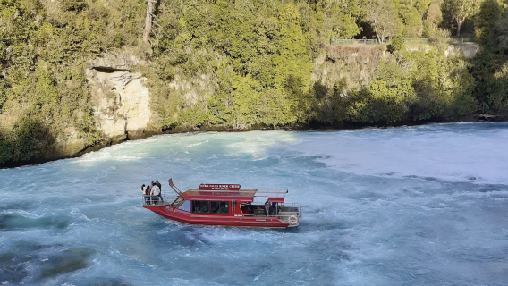 紐西蘭奧克蘭-羅托魯瓦-陶波-胡卡瀑布【中文專車-愜意舒適】