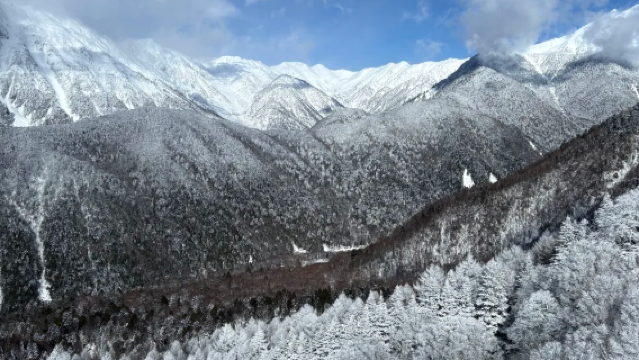 Japan 1-day Private Charter Tour|Takayama, Shin-Hotaka Ropeway (Winter Scenic Views), Hirayu Onsen