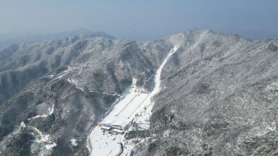 合肥出發|霍山大別山滑雪·3小時滑雪+雪鞋+雪板+雪杖+頭盔