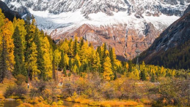 Siguniang Mountain: A Hidden Gem in Western Sichuan That Captivates at First Sight - 1-Day Private Charter for 5/7 Seats with English Guide