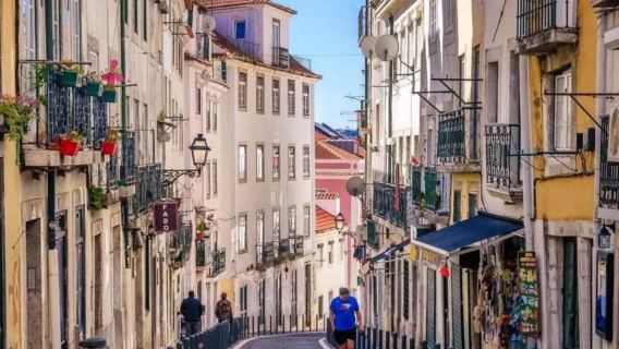 Portugal Lisbon Cristo Rei - Alfama - Muzium Azulejo Negara - Perjalanan Eksklusif