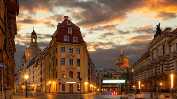Berlin: Dresden & Meissen Day Tour + Porcelain Factory