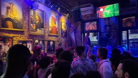 Rio: Zabawne zwiedzanie pubów w Lapa z cachacą, sambą i szaleństwem do świtu