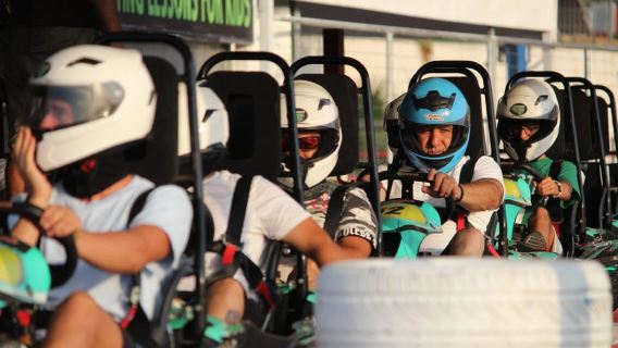 Chania: PistaPark Go-Karting Ticket 10 Minutes Ticket