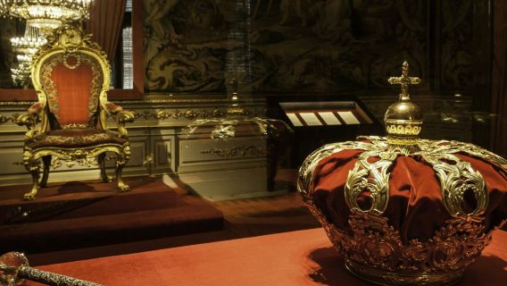 Royal Palace of Madrid: Fast Track Entry