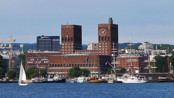 Норвегия + Замок Акерсхус + Осло-фьорд + однодневный тур в парк скульптур Вигеланда