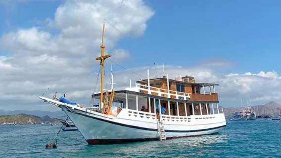 Komodo Tour 2 Days 1 Nights Private Boat Trip