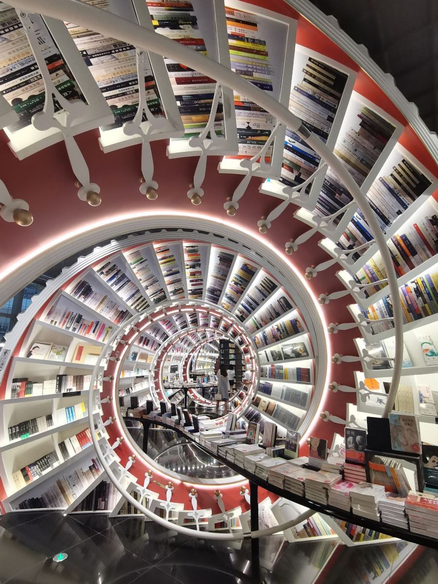 Shenzhen citywide|Multilingual guide|Translation|Customized car and driver|Meeting|Business|Team Building Activity Customization Service. Contact Customer Support for inquiries.