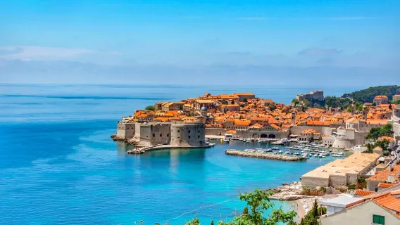 Old Town + Pile Gate + Onofrio's Large Fountain + Klis Fortress day tour