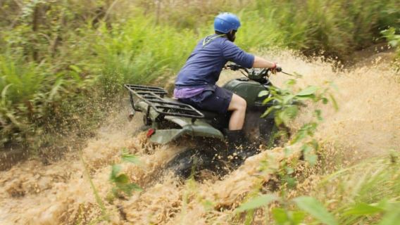 Uluwatu: Tur Petualangan Sepeda Quad ATV Lumpur Berpemandu