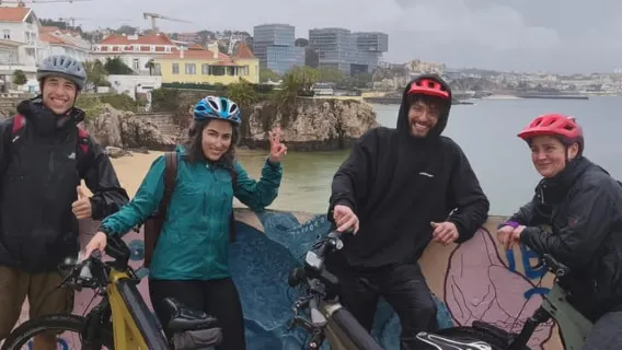 Cascais: giro panoramico guidato in bicicletta, martedì