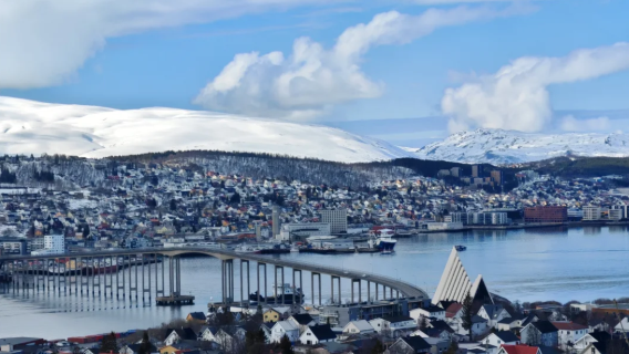 挪威特羅姆瑟出發：Ersfjordbotn峽灣鎮一日遊