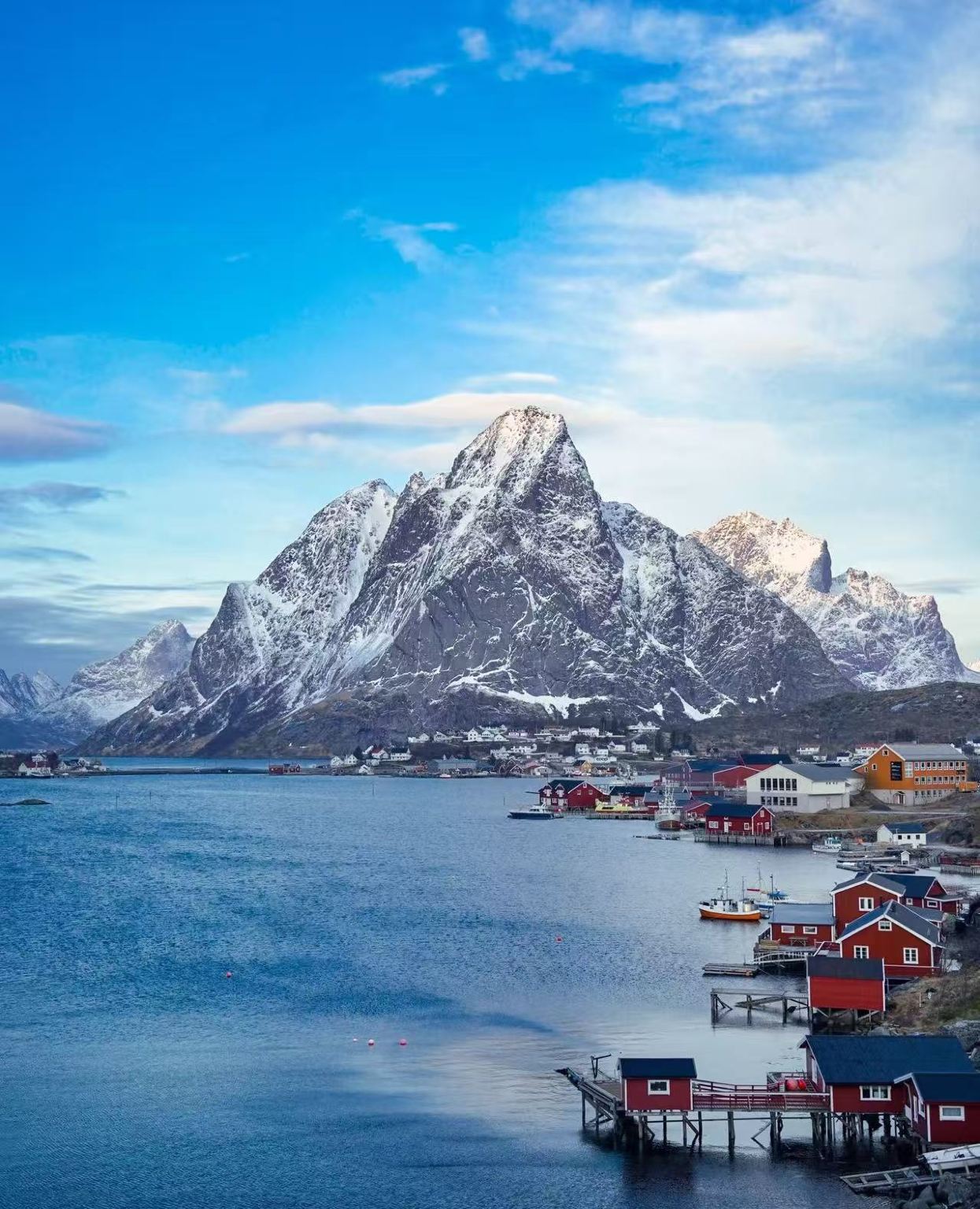 Custom Private Chartered Tour in Norway's Lofoten Island [Chinese-Speaking Driver + Consultation Discount + Aurora & Fjord]