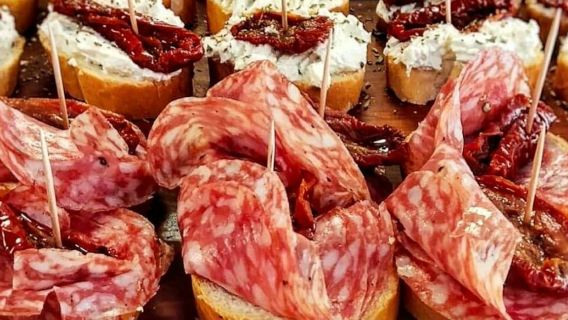 Venezia: tour guidato con degustazione di cibo e vino