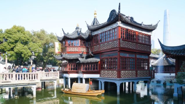 Tour en grupo reducido de 8 horas en Shanghái: Jardín Yu, Bund y Templo del Buda de Jade