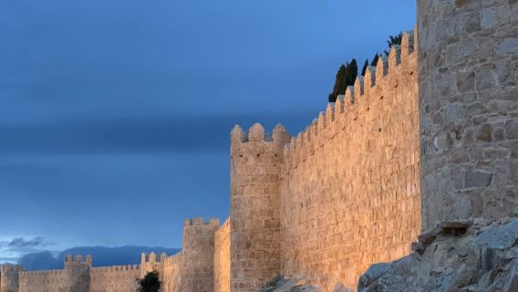 Sepanyol Madrid + Bandar Lama Toledo + Alcazar of Segovia - Lawatan Sehari Sewaan Peribadi - Itinerari Fleksibel