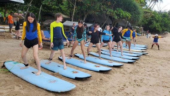 Surf & Stay : Private beginner Surf Lesson in Arugam bay