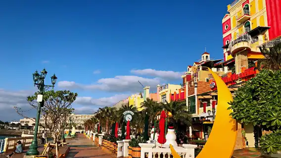 日本沖繩北部一日遊|萬座毛&古宇利島&美麗海水族館&美國村