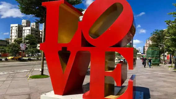 Taipei private charter 1-day tour (Longshan Temple + Yongkang Street + Taipei 101 + National Palace Museum | Depart from Taipei)