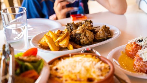 PRIVATE: Skip-the-Line Palace of Knossos with Wine Tasting & Lunch