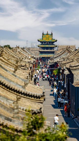 1-day tour of Pingyao Ancient City, Shuanglin Temple, and Wang Family Compound in Jinzhong, Shanxi with Chinese and English services (admission tickets not included)
