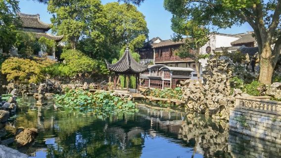 Suzhou + Taman Pentadbir yang Rendah Hati + pemandu pelancong Lion Grove / Pemandu Pelancong / Bahasa Cina / Inggeris / Rusia / Jadual perjalanan yang boleh disesuaikan