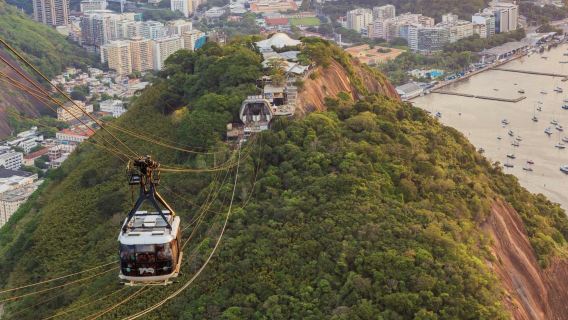 巴西里約熱內中文包車一日遊:基督像~科帕卡巴納海灘~拉赫公園