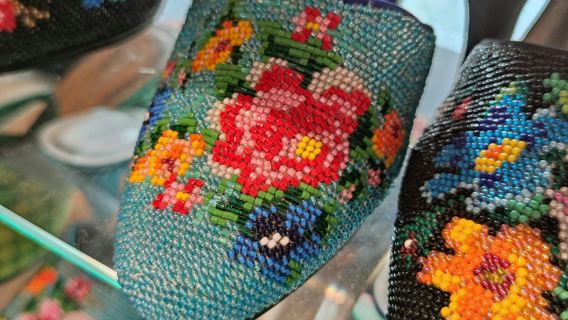 Singapore: Peranakan Museum, Cuisine, and Hidden Treasures Tour