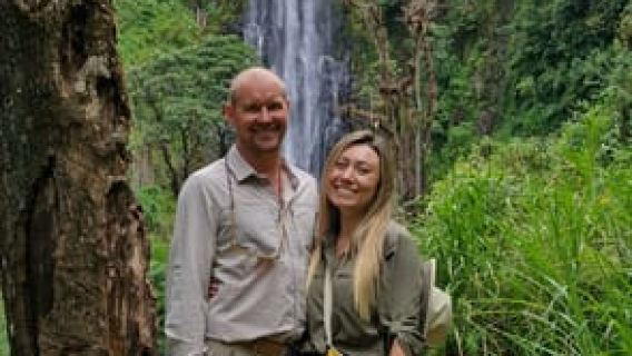 Tur Air Terjun Materuni, Pemandian Air Panas Chemka, &/Atau Kopi
