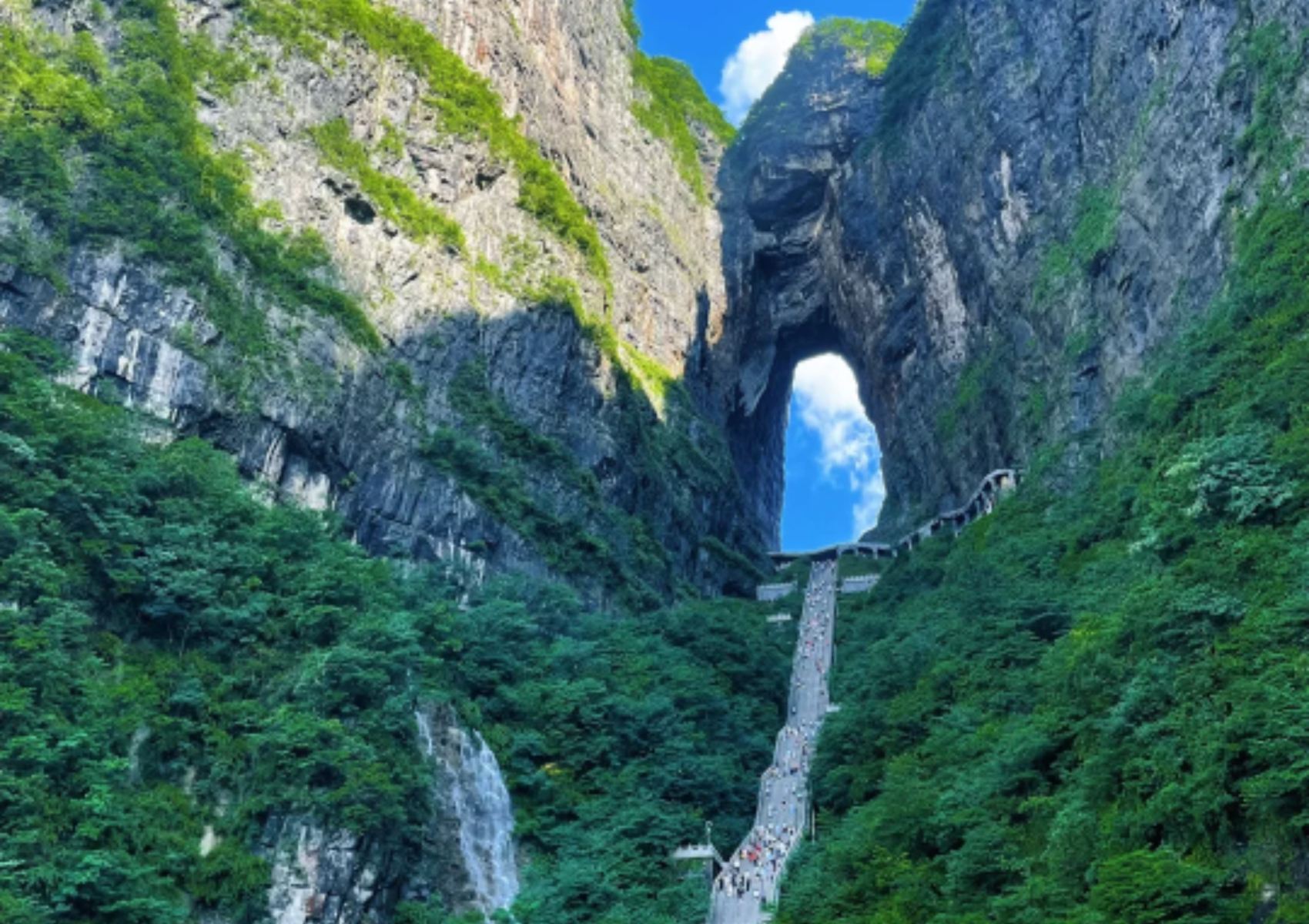 Zhangjiajie Tianmen Mountain Half Day Private Tour+ Glass Plank Road+ Guide+ Driver  pick up