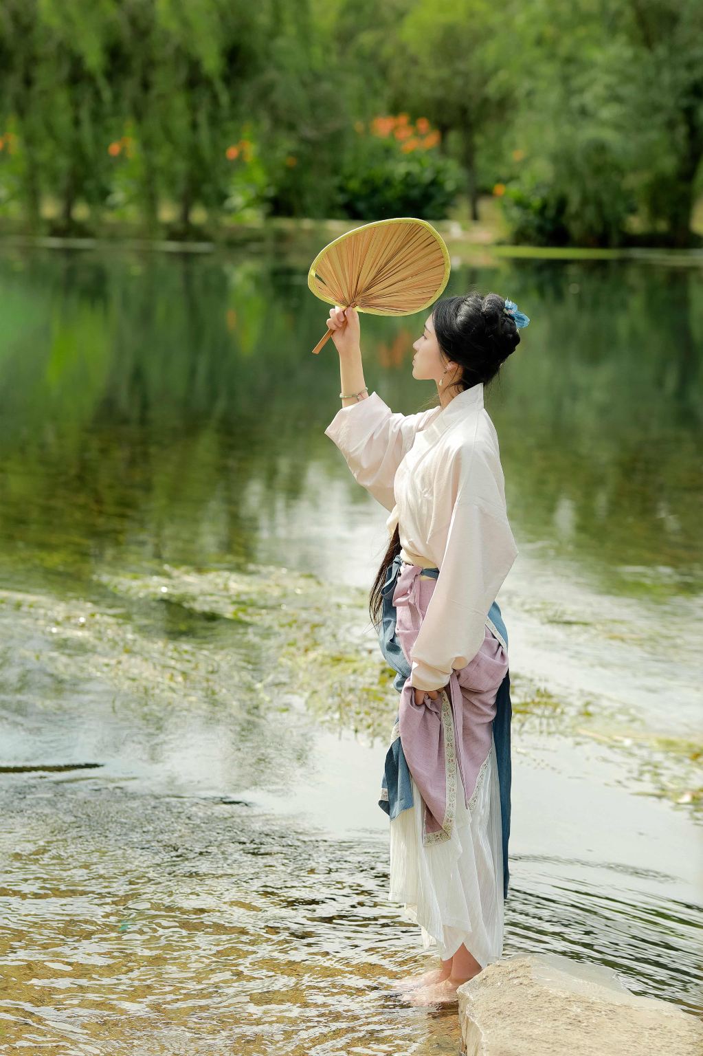 더칭 여행 사진[모간산/신시고진 약속 촬영, 동행 촬영, 항공 촬영, 다국어 번역 사진사 현지 가이드]