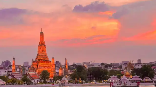 曼谷一日遊【一車一導/精品小團】大皇宮玉佛寺鄭王廟水門新大佛