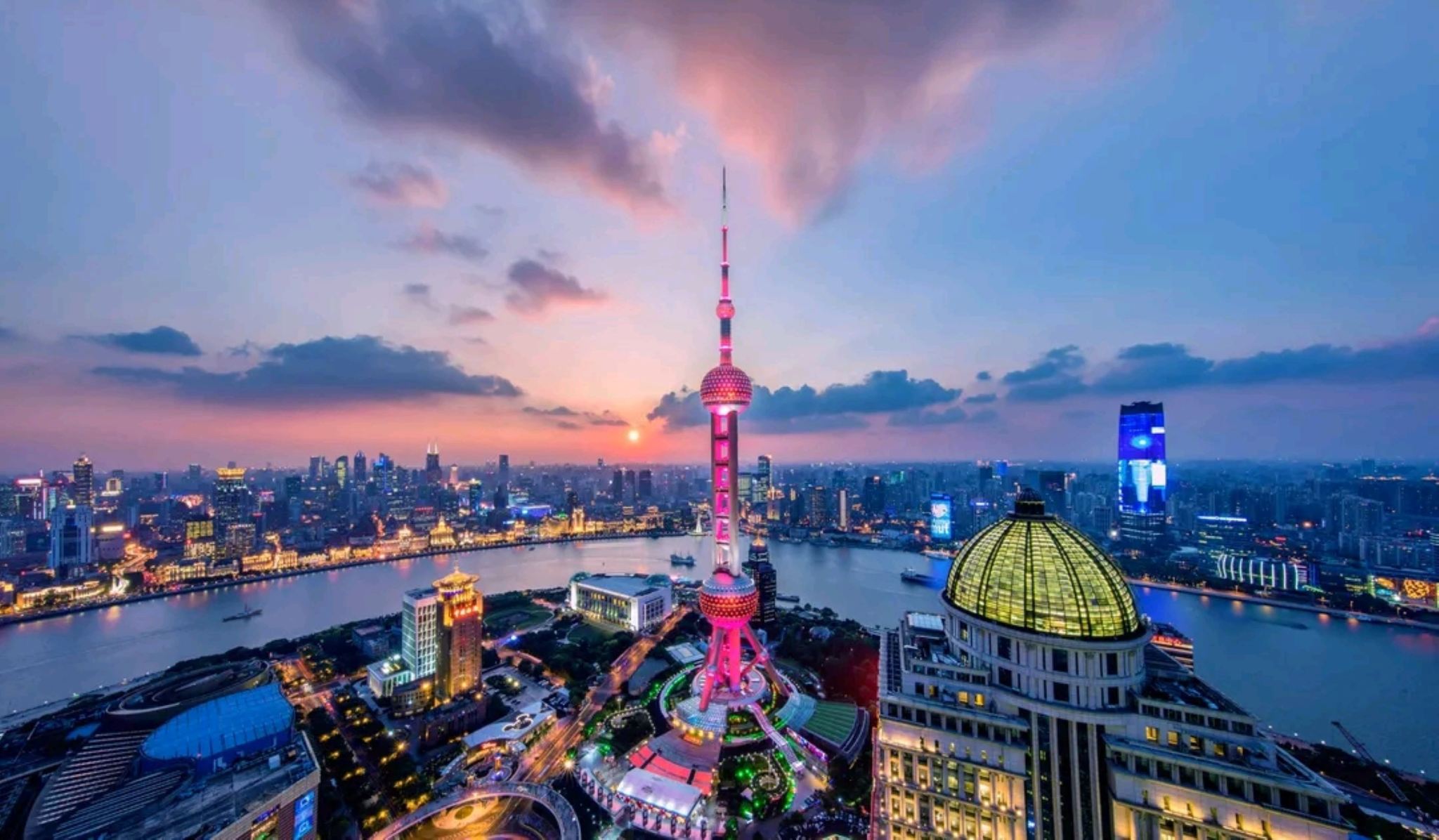 [Shanghai] Biglietto combinato per la visita alle due sfere della Oriental Pearl Tower + pranzo buffet (ammira il panorama di Shanghai dalla seconda sfera + gusta un raffinato buffet + vista panoramica dall'alto + esperienza di viaggio piacevole)