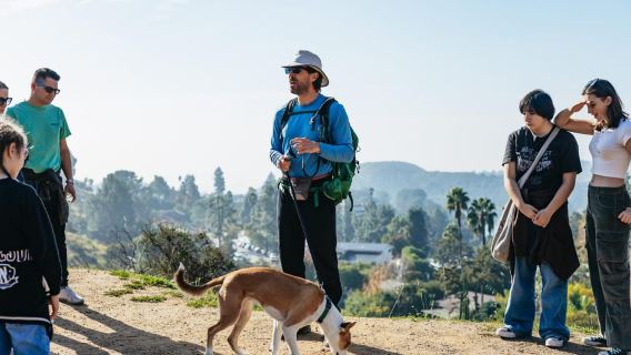 LA: Express Hollywood Sign Guided Walking Tour with Photos