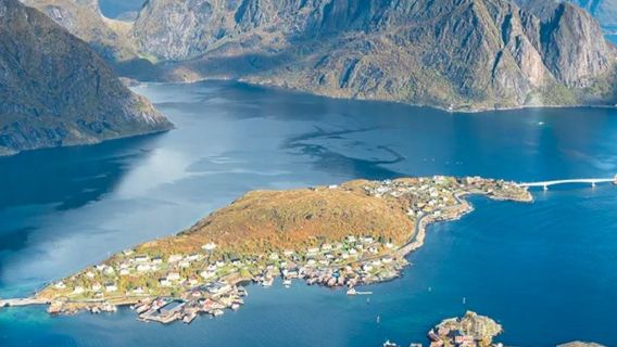 Svolvær - Lofoten - Hamnøy - Skaroskja/Private Charter - Selected