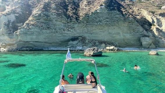 Cagliari: Tour du thuyền có hướng dẫn viên + Dừng chân bơi lội + Lặn ngắm san hô + Một ly rượu Prosecco