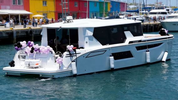 【福州平潭遊艇租賃】平潭遊艇45尺飛橋遊艇包船出海～贈送水果飲料