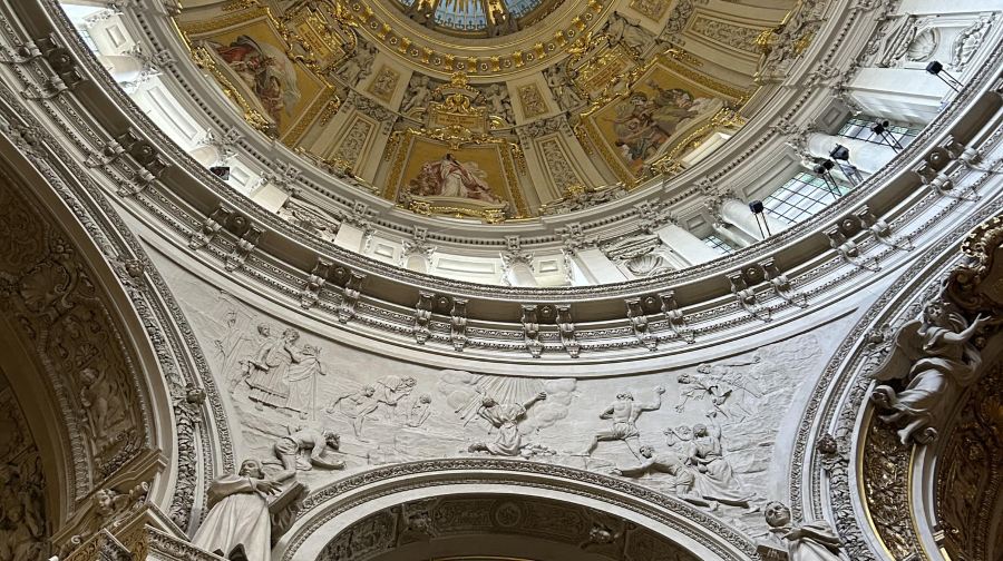 柏林-博物館-大教堂-夏洛包車遊5座 7座可選