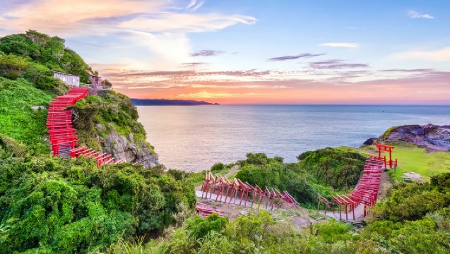 ทัวร์ 1 วัน คิตะคิวชู-ยามากุจิ: ศาลเจ้าโมโตโนสุมิ อินาริ + สำรวจถ้ำอากิโยชิโด + ชมสะพานสึโนะชิมะ