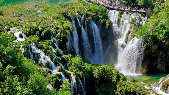 [Croatia Zagreb] Taman Negara Tasik Plitvice + Kampung Kincir lawatan sehari - Pilihan terbaik